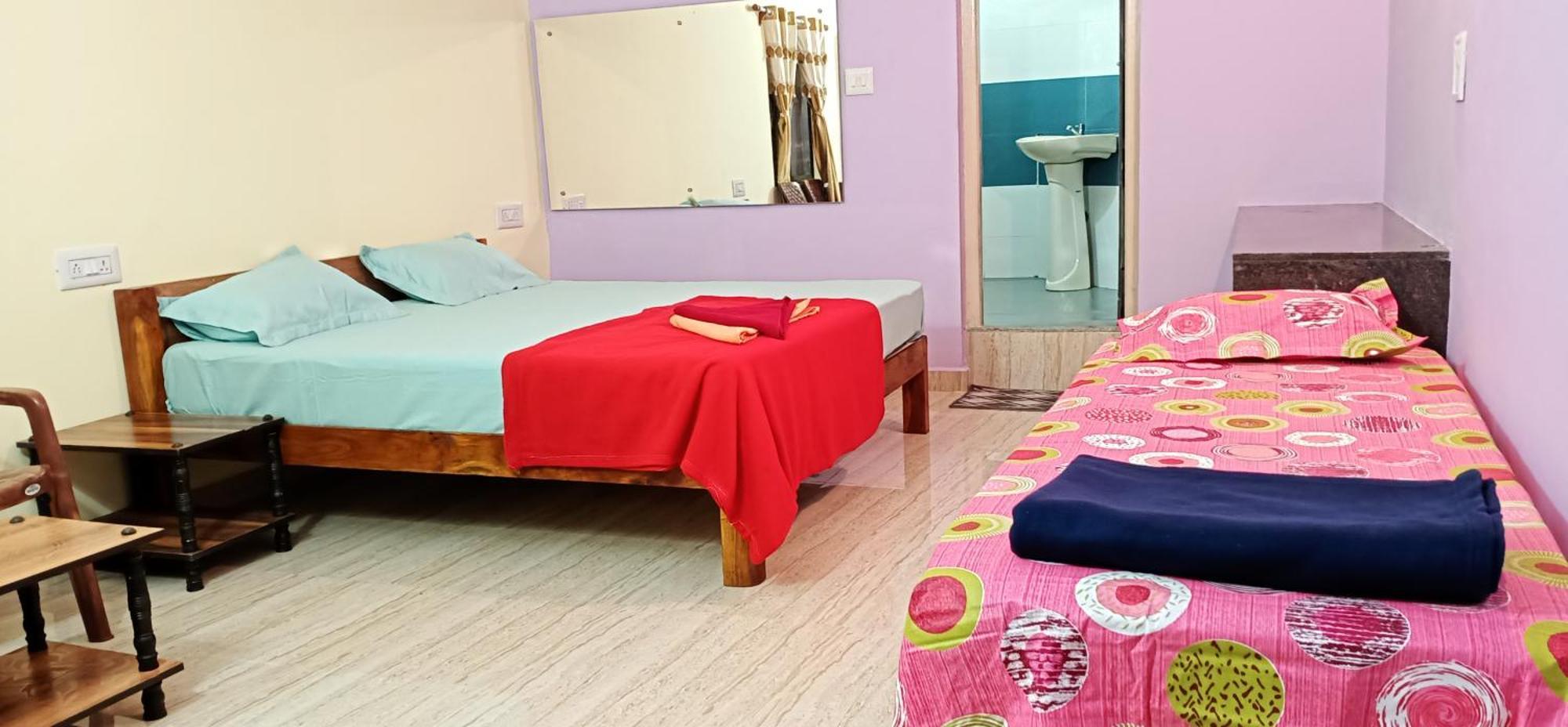 Gopi Plantation Homestay Hampi Szoba fotó